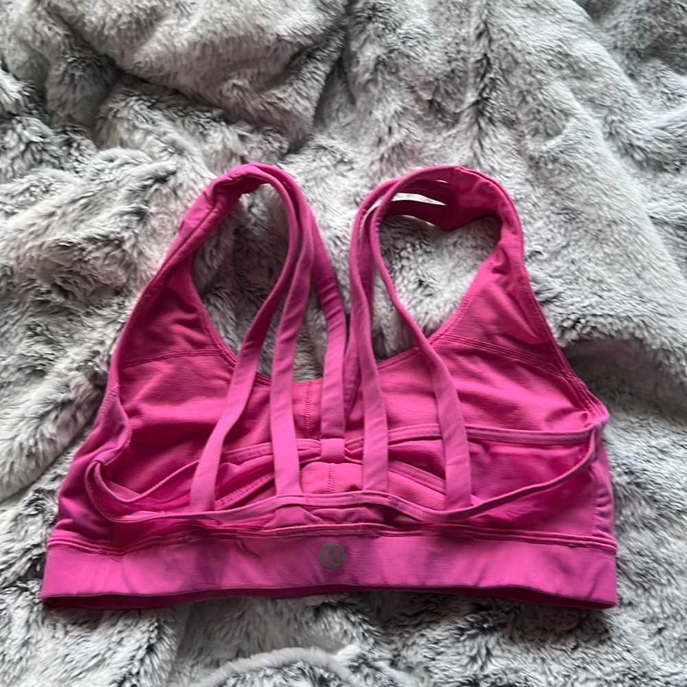 lululemon hot pink sports bra